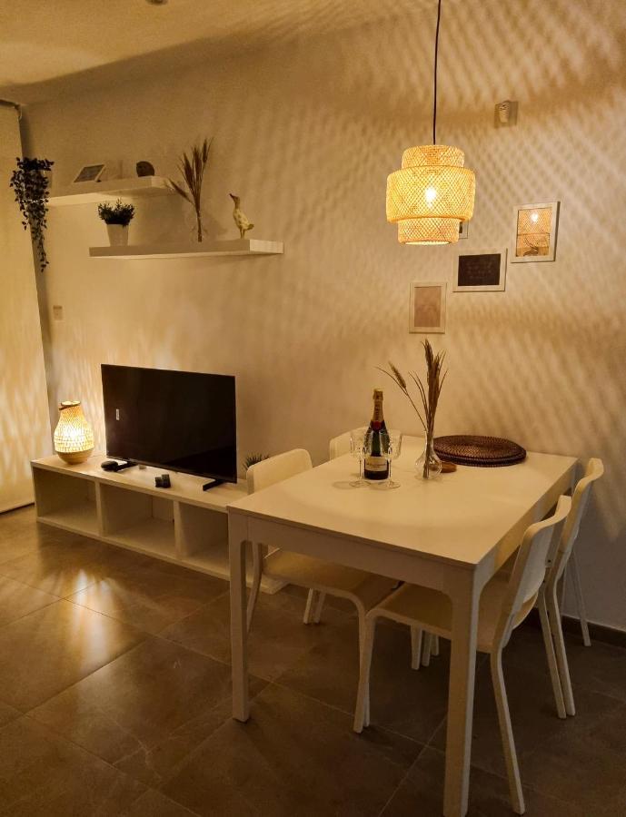 Brand New - Massive Studio - E1 - Self Catering غيبرالتار المظهر الخارجي الصورة